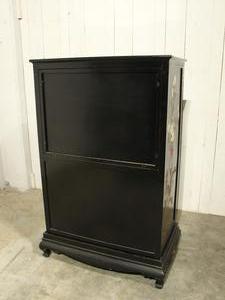 style Vintage chinese cabinet