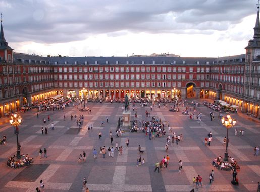 File:Plaza Mayor de Madrid 06.jpg - Wikipedia