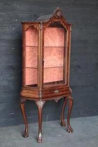 Chippendale style Display Cabinet in Walnut, England 1920