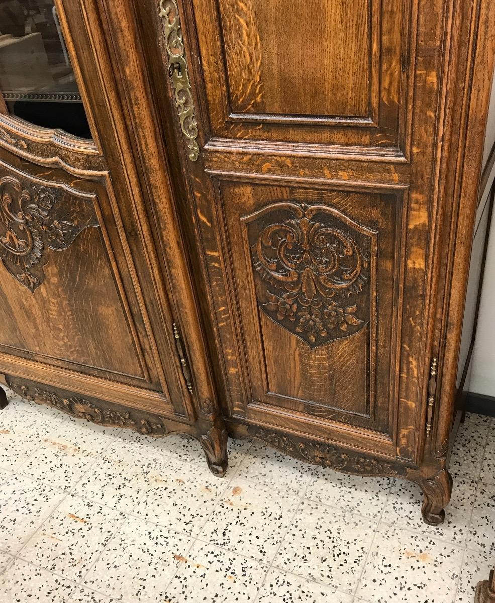 Fine Carved French Louis XV Oak 3 doors bookcase