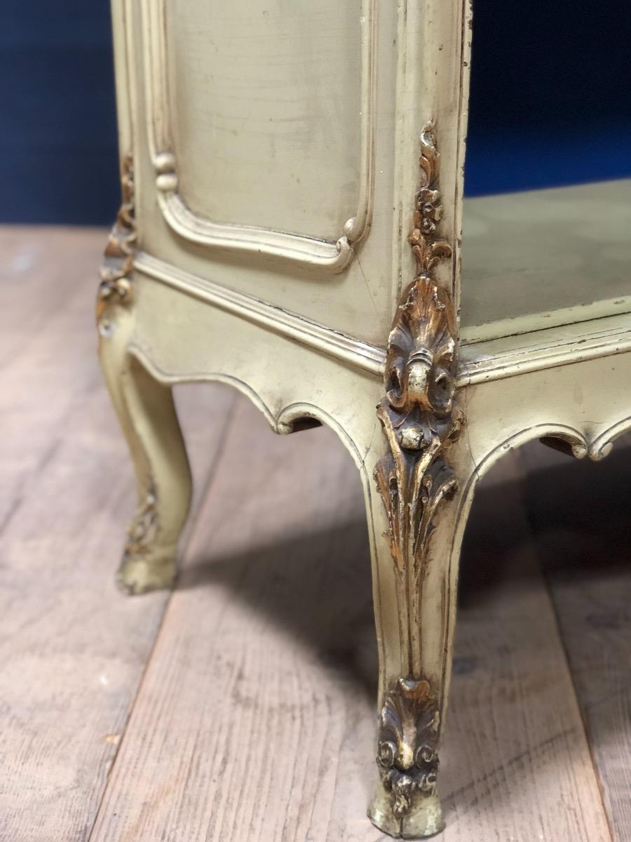 Fine carved Louis XV painted display cabinet 