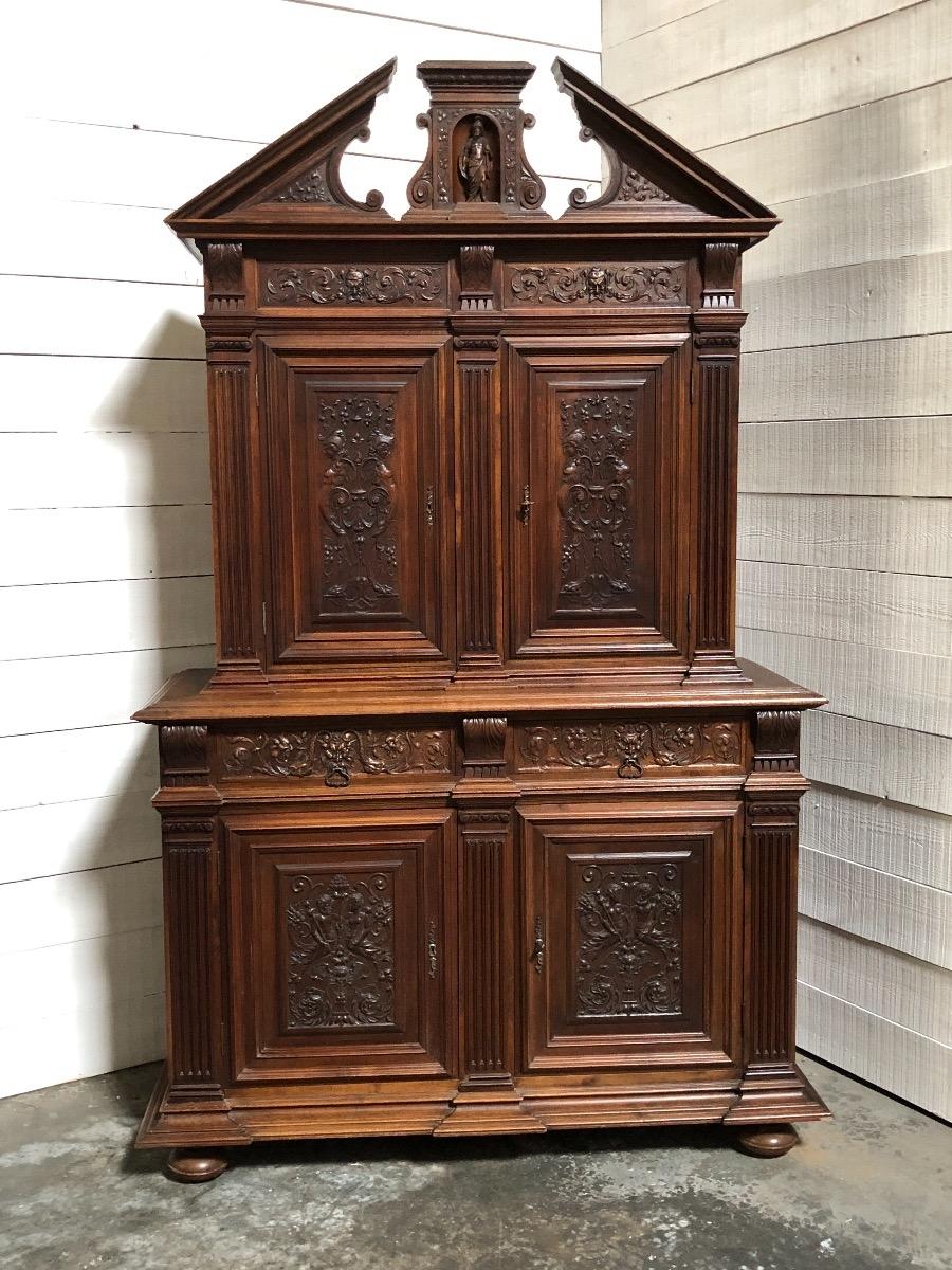 Fine walnut renaissance cabinet