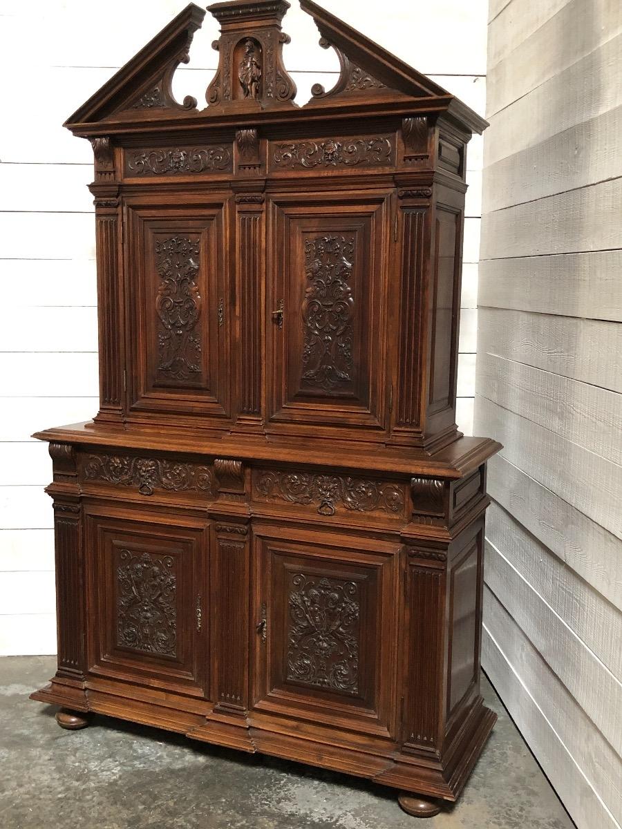 Fine walnut renaissance cabinet