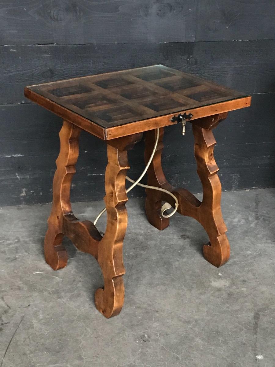 Little occasional Spanish Tables