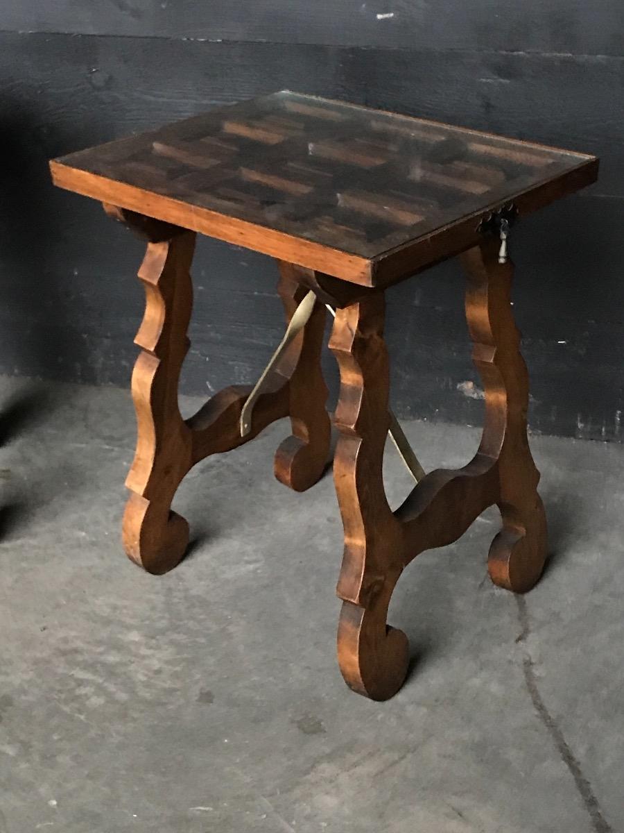 Little occasional Spanish Tables