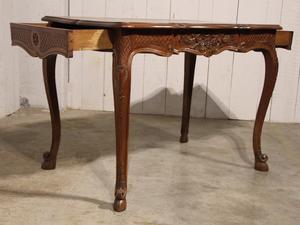 Louis 15 style Antique table in walnut, France 1900