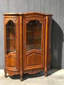 style Louis XV rounded display cabinet