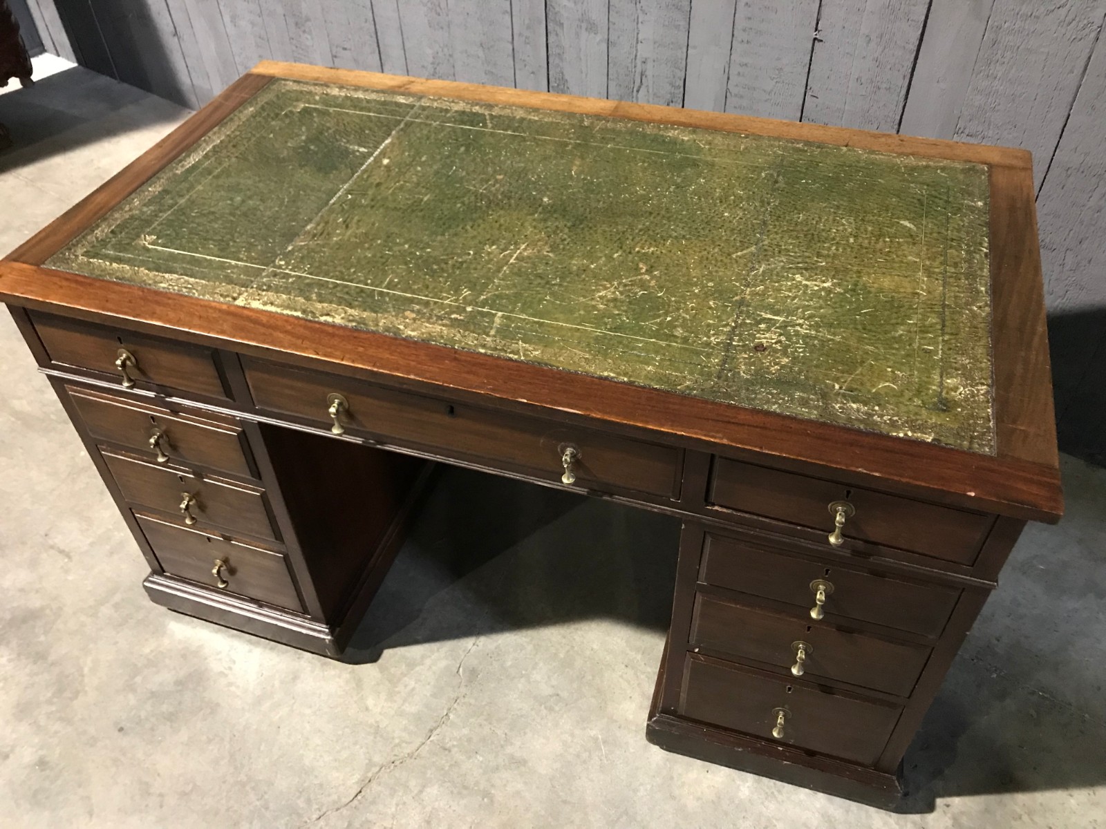 Mahogany English Desk With Drawers With Green Leather Top Desks