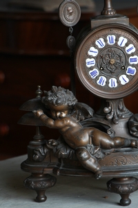 Napoleon 3 style Mantle Clock with Putti's in spelter, france 1880