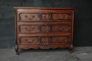 style Oak country french chest of drawers