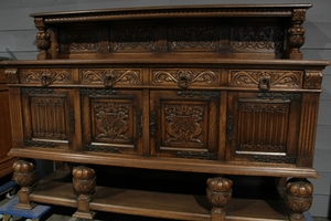 style Oak renaissance sideboard 1940