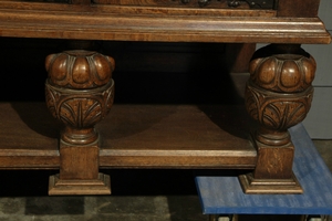 style Oak renaissance sideboard 1940