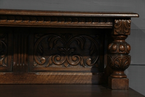 style Oak renaissance sideboard 1940