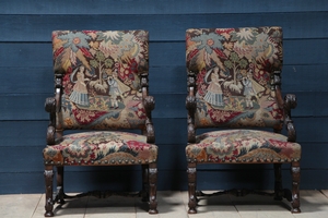 style Pair of Antique Louis XIV Style Oak Wood Fine Carved Armchairs
