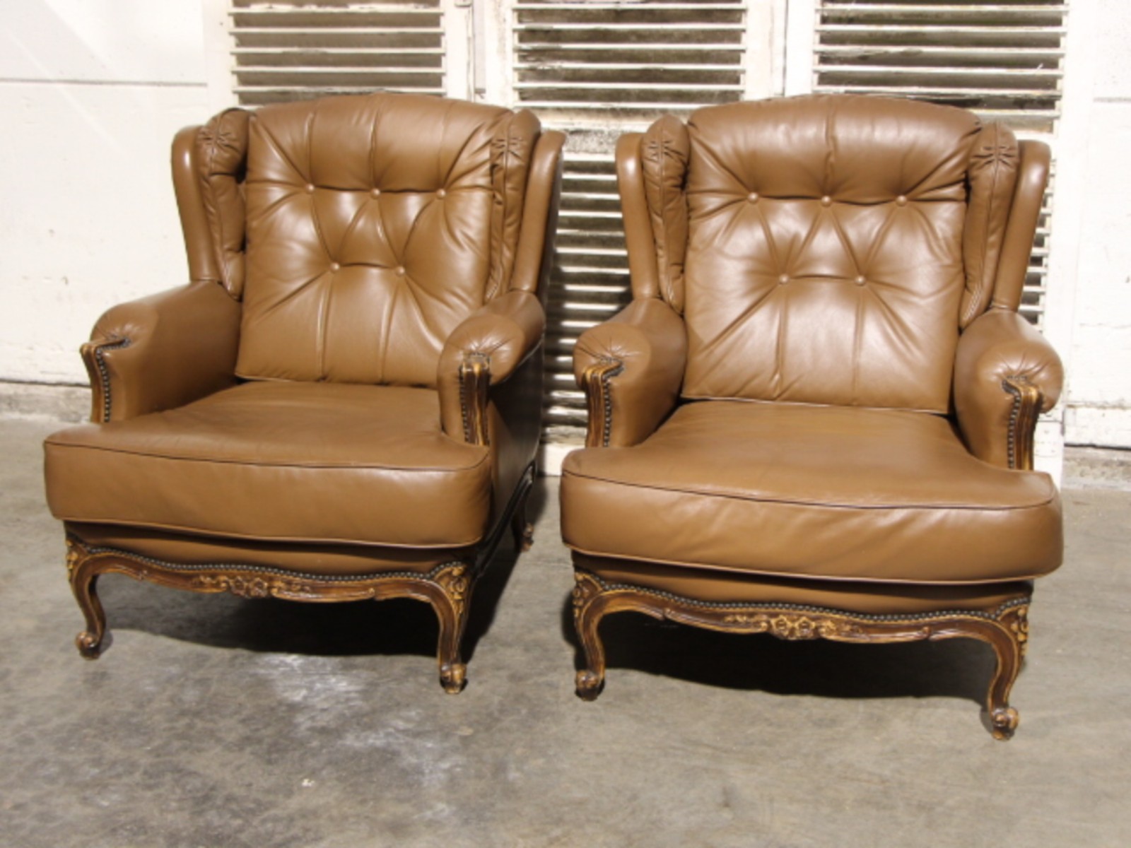 Pair of leather armchairs style Louis XV