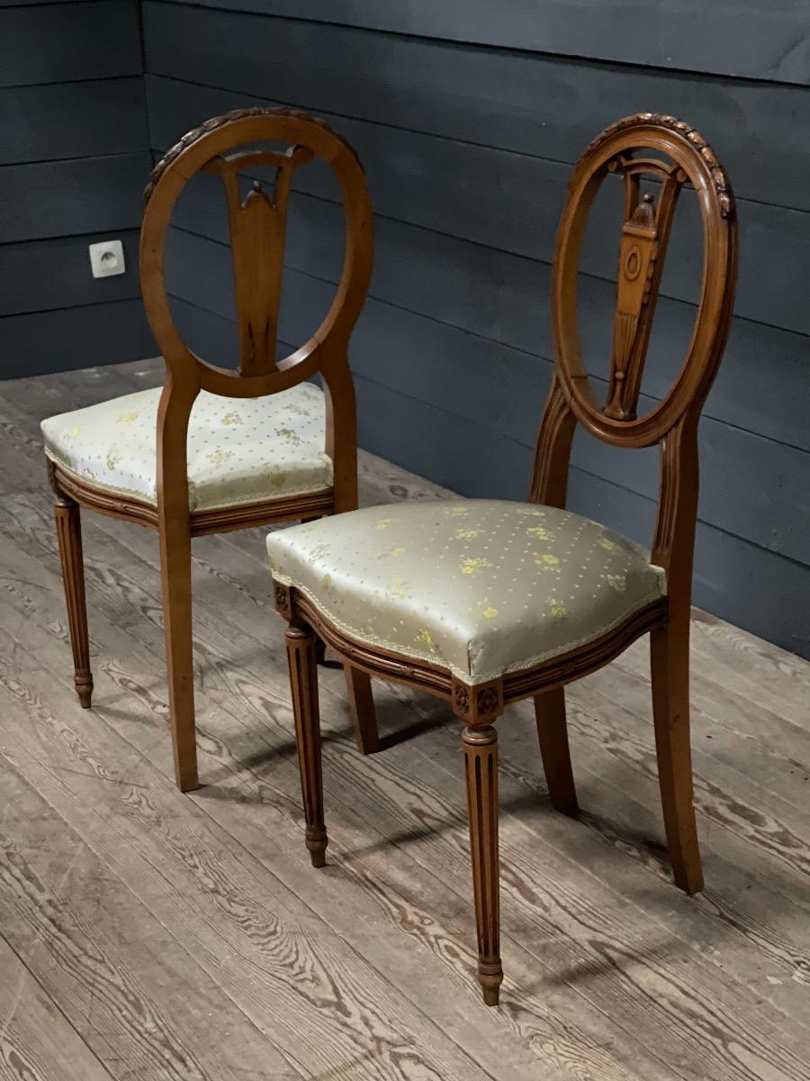 Pair of side chairs 