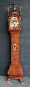 Standing Clock in Burled walnut, Dutch 1940