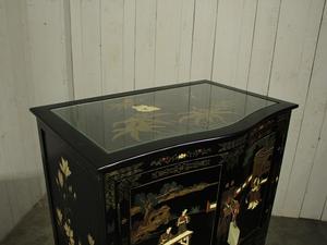 style Vintage chinese cabinet