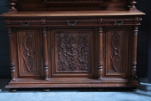 style Walnut carved french deux-corps 1880