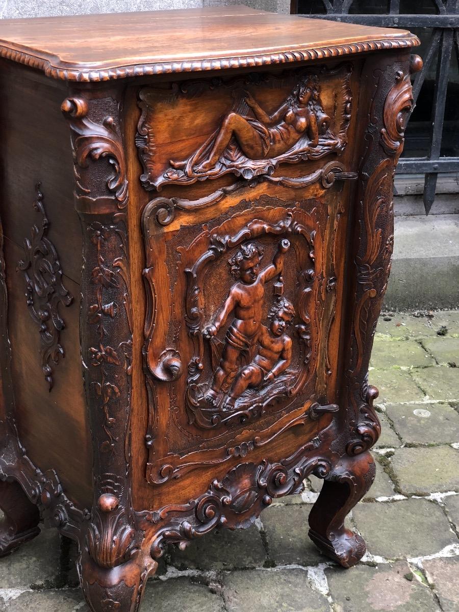 Walnut carved renaissance cabinet 